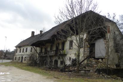 Kalce pri Logatcu - Domačija Kalce 2