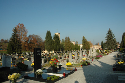 Novo mesto - Pokopališče Ločna