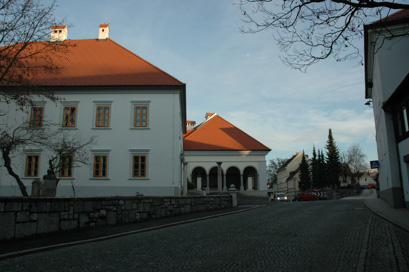 Novo mesto - Spomeniški kompleks Na vratih