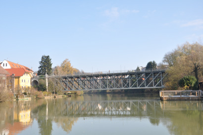 Novo mesto - Kandijski most čez reko Krko