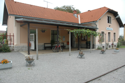 Uršna sela - Železniška postaja