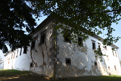 Železne Dveri - Vinogradniški dvorec