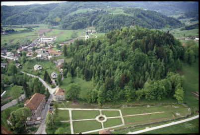 Polhov Gradec - Območje gradu Polhov Gradec