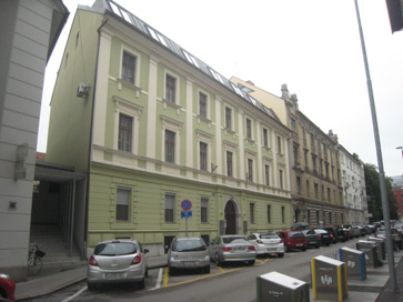 Ljubljana - Stavbni niz Kersnikova 3, 5, 7