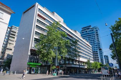 Ljubljana - Palača Kozolec