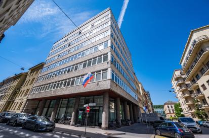 Ljubljana - Palača Beethovnova 11