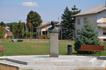 Veržej - Spomenik Slavku Ostercu