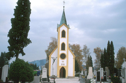 Maribor - Kapela na Pobreškem pokopališču