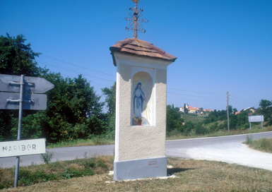 Spodnja Korena - Znamenje