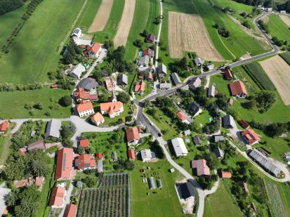 Slivnica pri Celju - Vas