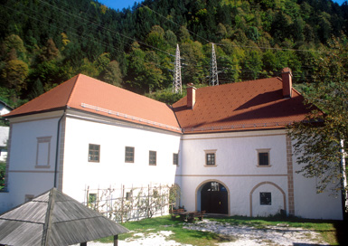 Brezno pri Podvelki - Župnišče