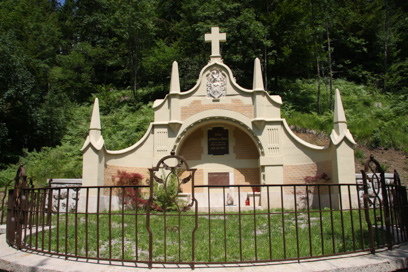 Jelendol - Grobnica barona Juliusa Borna