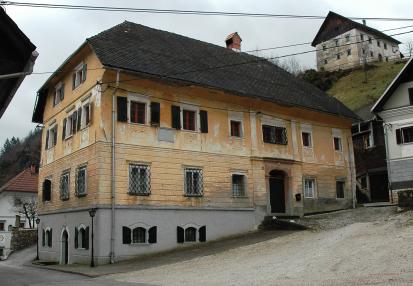 Kamna Gorica - Rojstna hiša Lovra Tomana