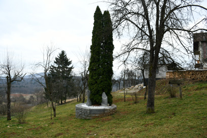 Gorenji Podšumberk - Spomenik NOB