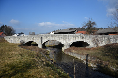 Bistrica pri Mokronogu - Kamniti most