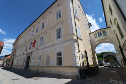 Kranj - Palača Tavčarjeva 41