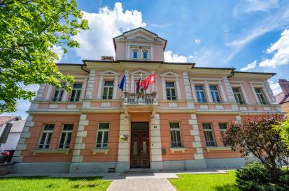 Postojna - Vila Ljubljanska 10