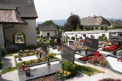 Rodine - Pokopališče