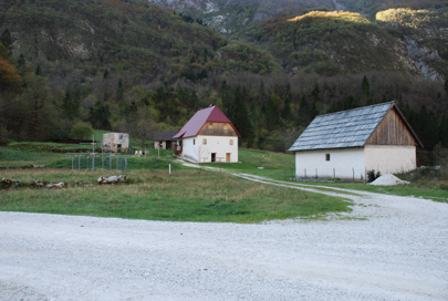 Lepena - Domačija Lepena 26