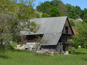 Mala Pristava - Kašča na domačiji Mala Pristava 15