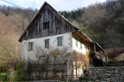 Dečina - Špeharjeva hiša