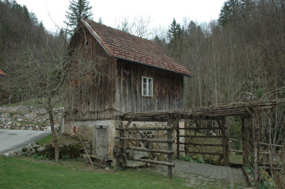 Krkovo nad Faro - Mlin pri domačiji Grbac
