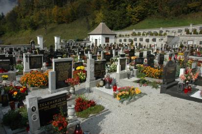Srednja vas v Bohinju - Pokopališče
