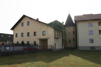 Mala Loka pri Domžalah - Samostan usmiljenih sester sv. Križa