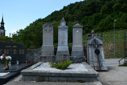 Pišece - Grob Maksa Pleteršnika
