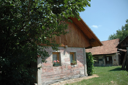 Poštena vas - Domačija Poštena vas 2