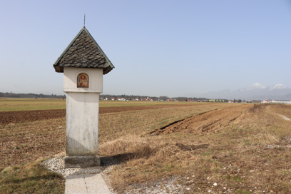 Topole - Slopno znamenje