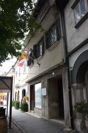 Novo mesto - Hiša Glavni trg 32