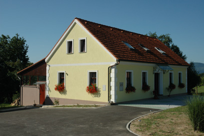 Podvinje - Domačija Podvinje 15