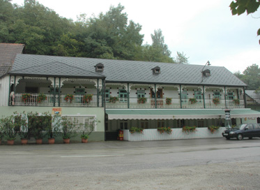 Velike Malence - Gostilna Velike Malence 12