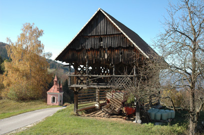 Župa - Kozolec na domačiji Župa 7