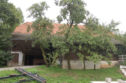 Krajno Brdo - Gospodarsko poslopje pri hiši Krajno Brdo 6