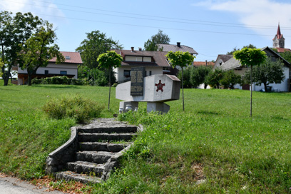 Gornja Lokvica - Spomenik NOB