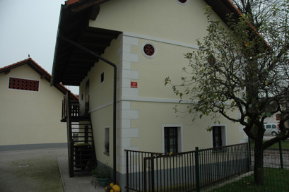 Matena - Kašča pri hiši Matena 32