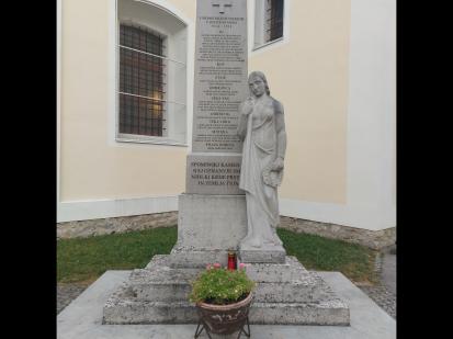 Ig - Spomenik padlim v prvi svetovni vojni