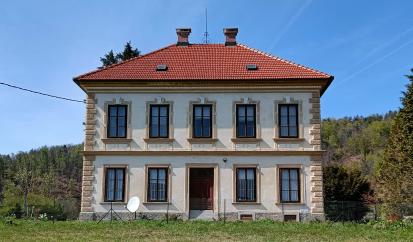 Lukovica pri Brezovici - Hiša Pod gradom 32