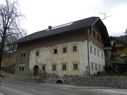 Dolenja vas v Selški dolini - Domačija Dolenja vas 49