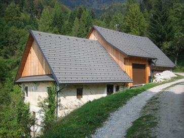 Ravne v Selški dolini - Domačija Ravne 5