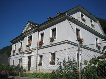 Zali Log - Župnišče