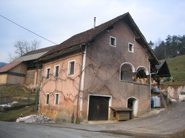 Podlipa - Kašča pri hiši Podlipa 5