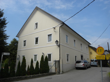 Vrhnika - Hiša Hrib 1
