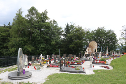 Češnjice - Pokopališče