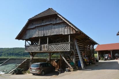 Hrastje pri Mirni Peči - Toplar na domačiji Hrastje 3