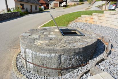 Golobinjek - Ruglev vodnjak