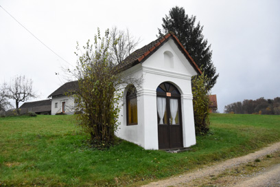 Mirna Peč - Kapelica sv. Antona Padovanskega