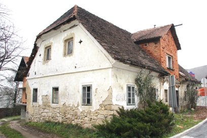Moravče - Hiša Partizanska 1